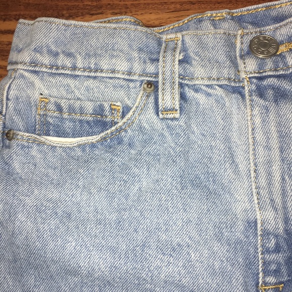 urban outfitters mom shorts - Picture 4 of 5